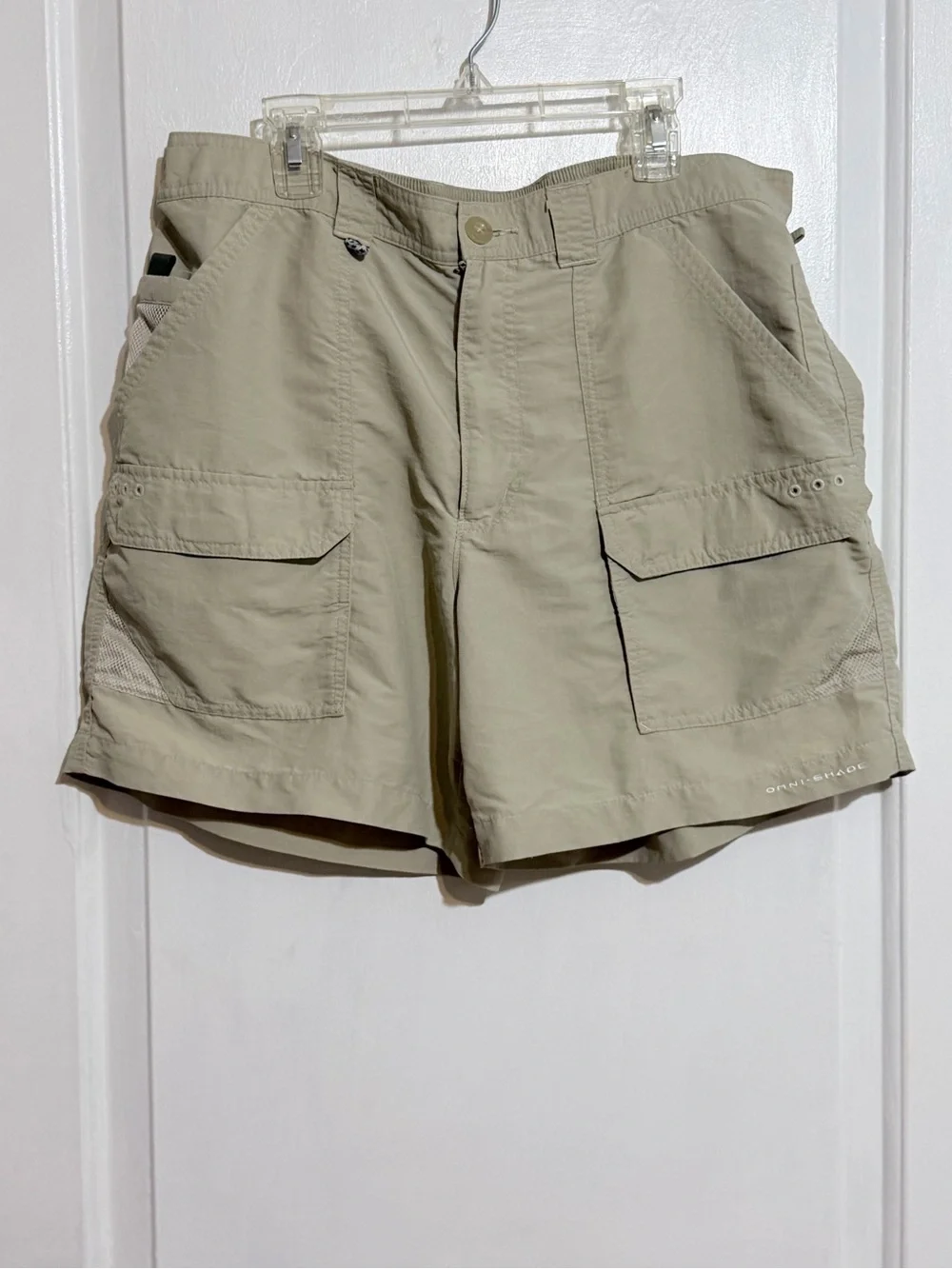 Columbia PFG Men's Khaki Cargo Shorts - Lightweight Utility Style Sz 36 - Picture 1 of 8